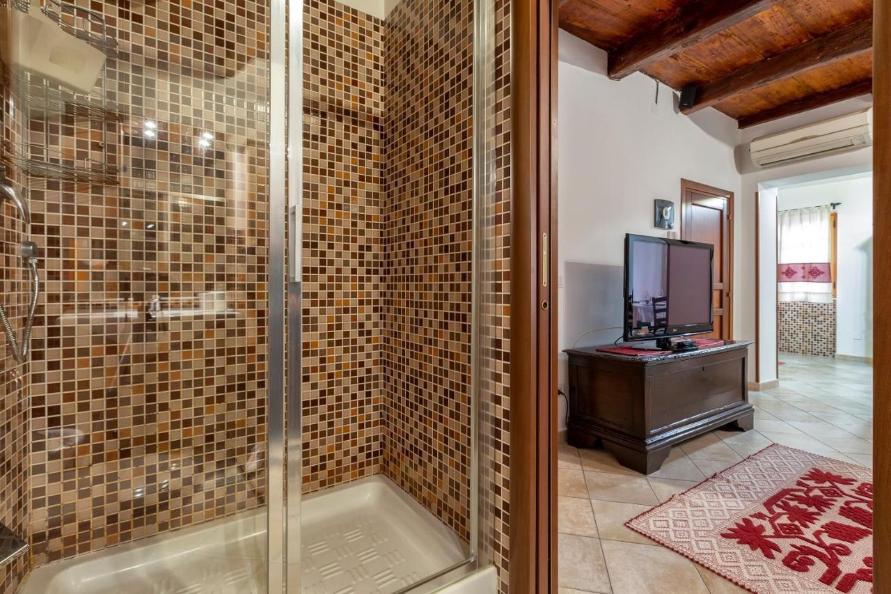 Nonno Efisio Apartment Old Town Алгеро Екстериор снимка