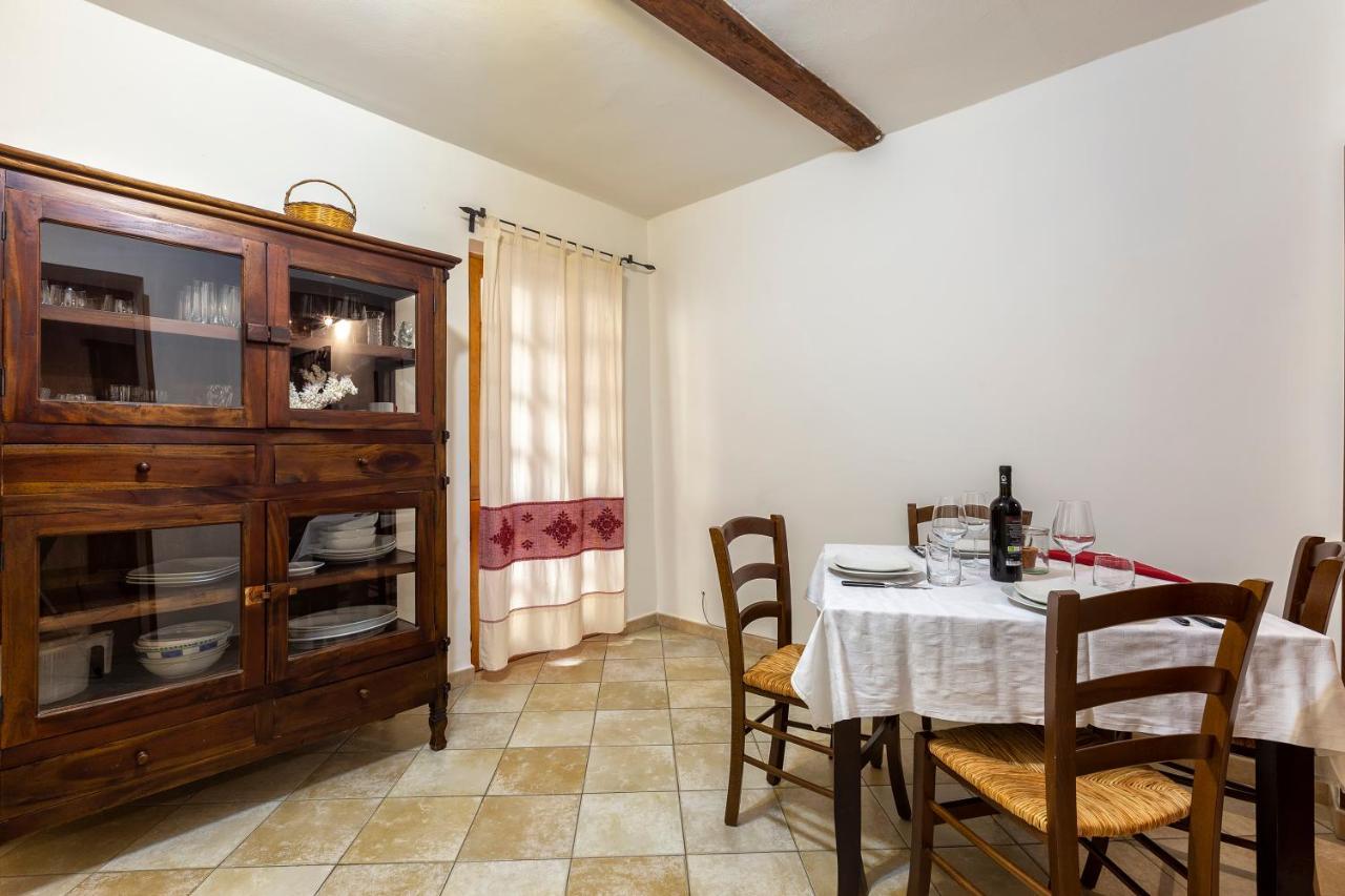 Nonno Efisio Apartment Old Town Алгеро Екстериор снимка