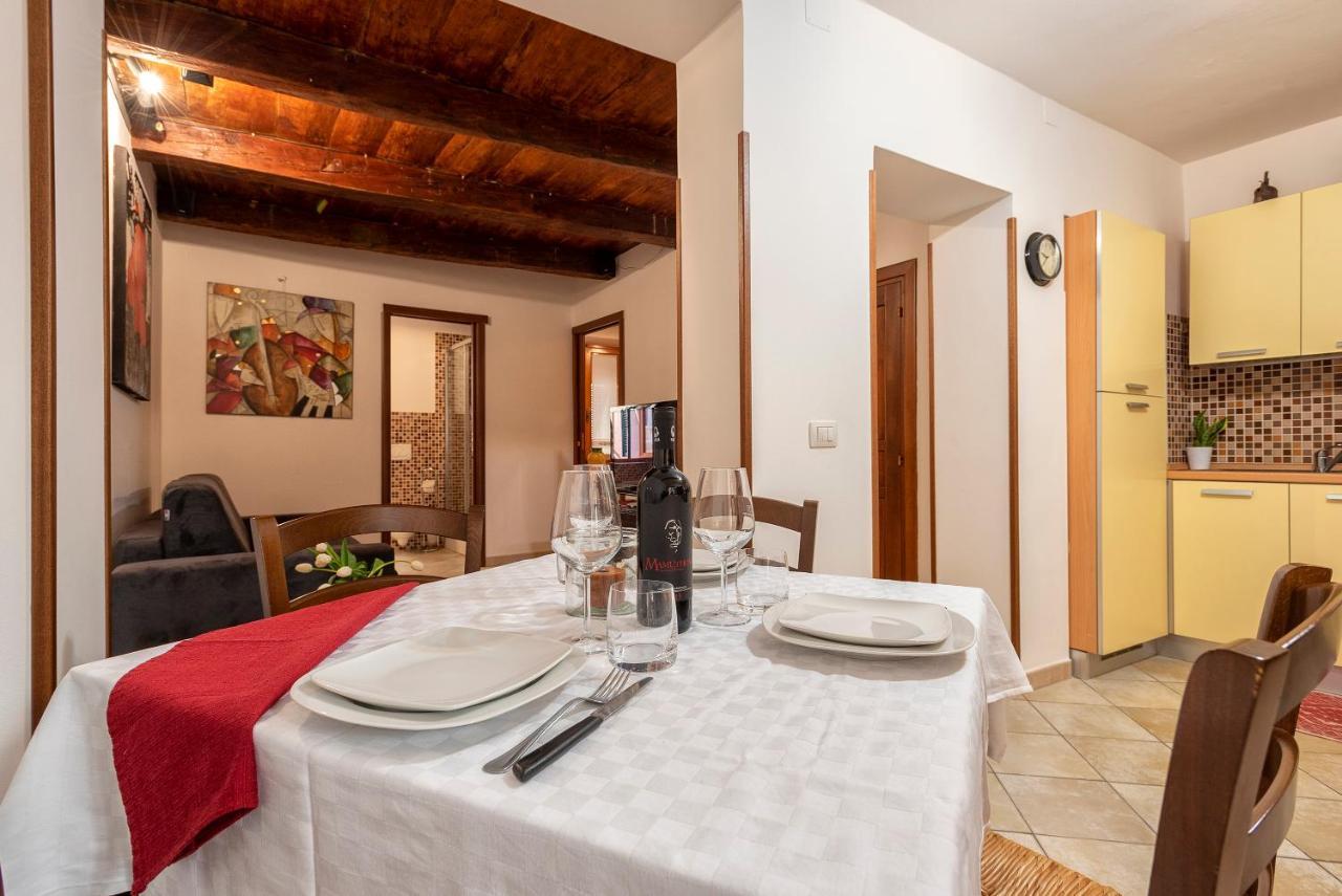 Nonno Efisio Apartment Old Town Алгеро Екстериор снимка